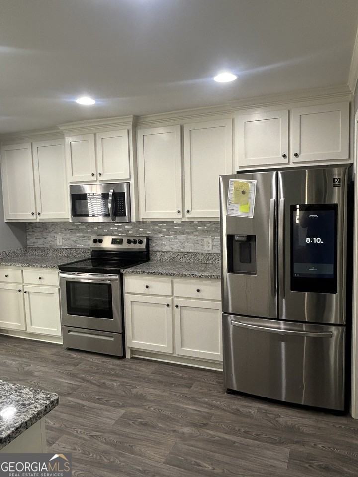 149 Peak Ct - Photo 3 of 24