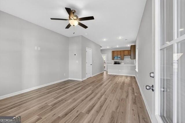 102 Crown St - Photo 4 of 27