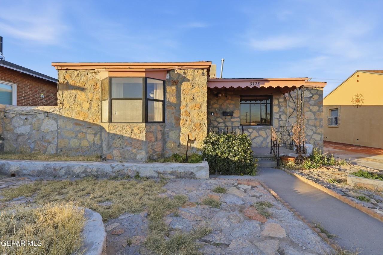 3723 Memphis Ave - Photo 2 of 22