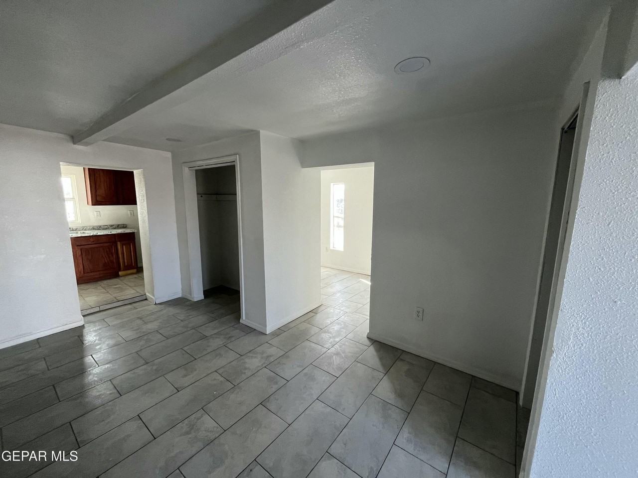 11578 Chisolm Trail Dr - Photo 5 of 27