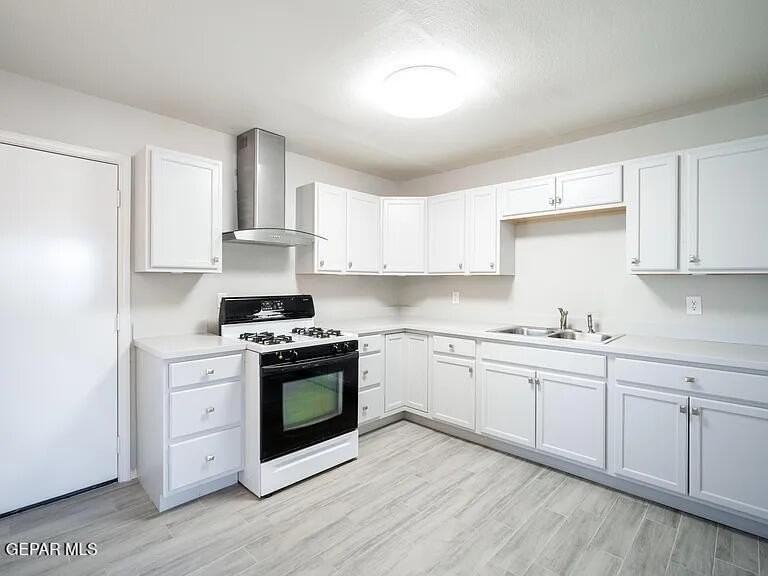 10540 Brisbane Way - Photo 2 of 11