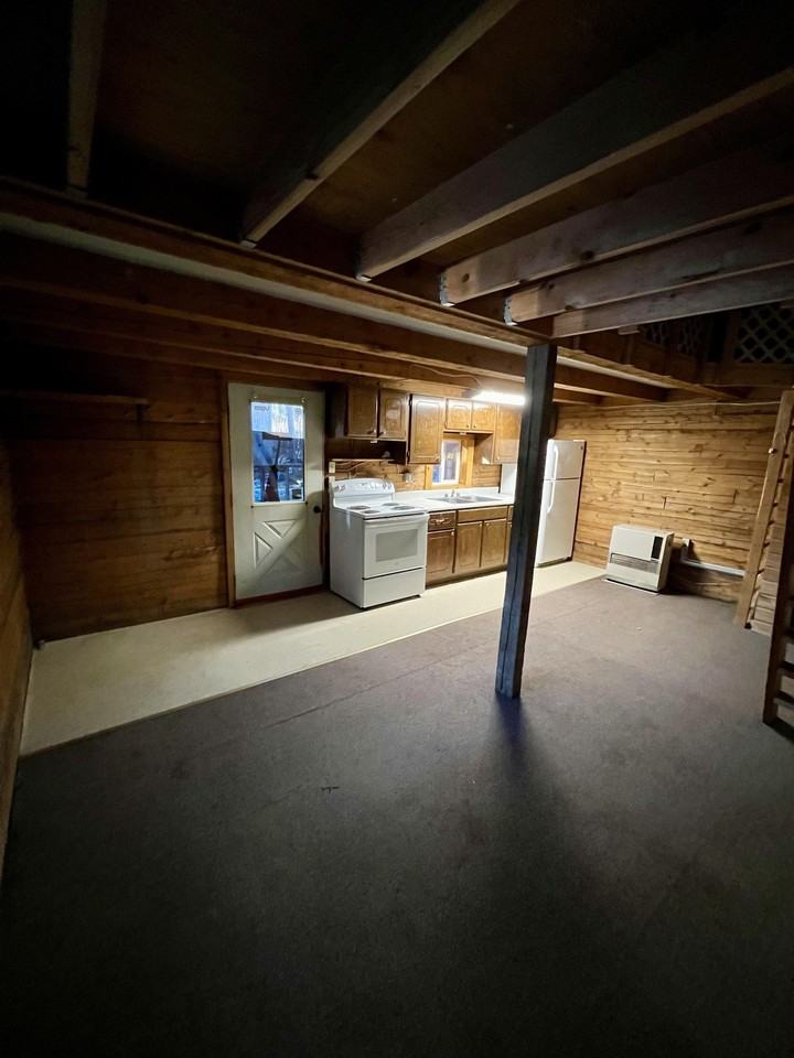 2608 Wecota Dr #A - Photo 5 of 9