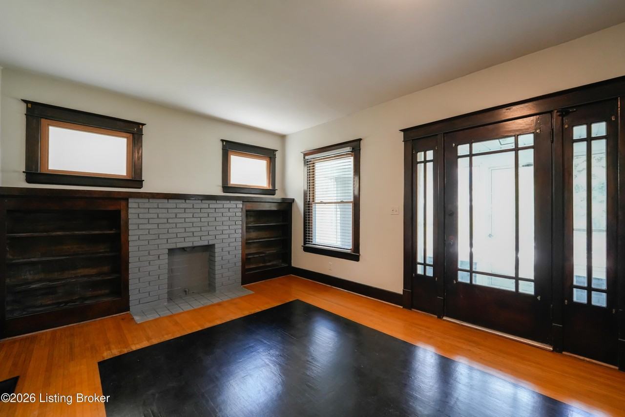 908 Lydia St - Photo 4 of 36