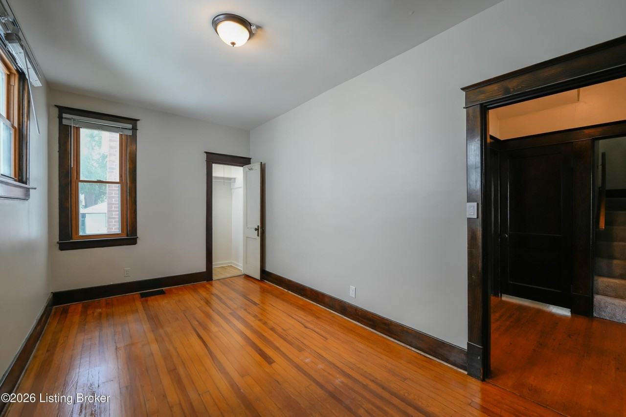 908 Lydia St - Photo 7 of 36