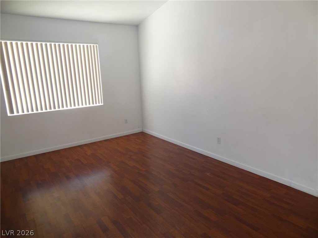 1199 Sunfire St - Photo 4 of 11