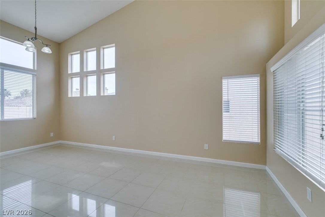 10524 Angel Dreams Ave - Photo 5 of 38