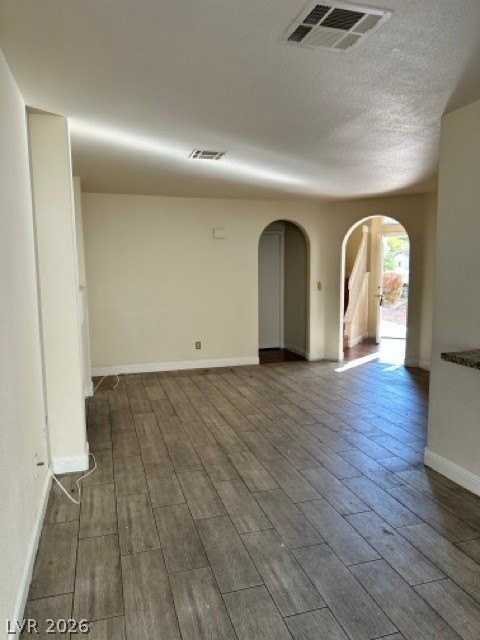 2152 Falcon Pointe Ln - Photo 7 of 11