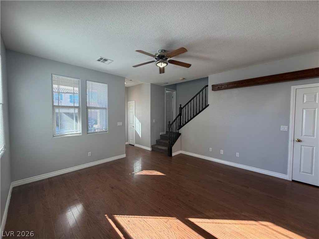 10806 Old Ironsides Ave - Photo 4 of 29