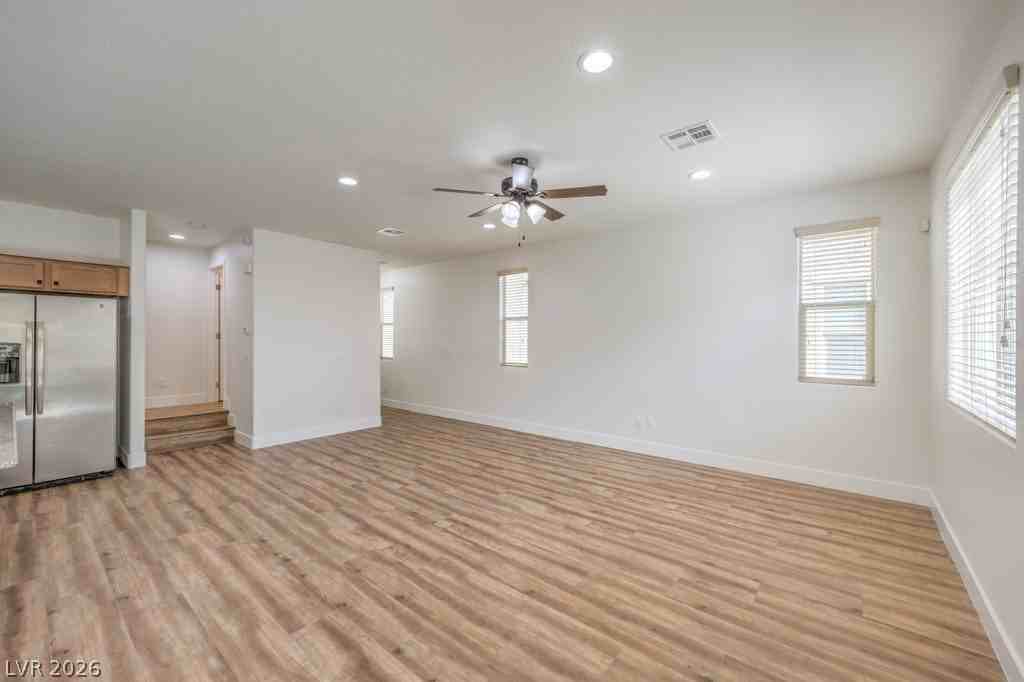 8079 Chocolate Hills Ct - Photo 7 of 37