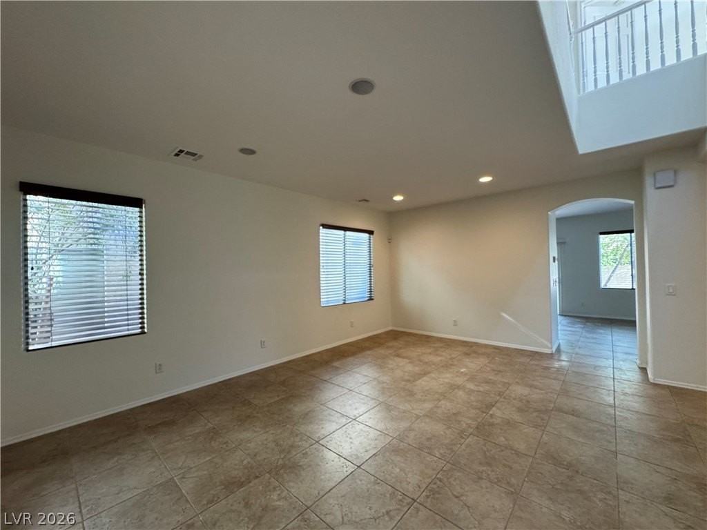 1030 E Eldorado Ln - Photo 3 of 44