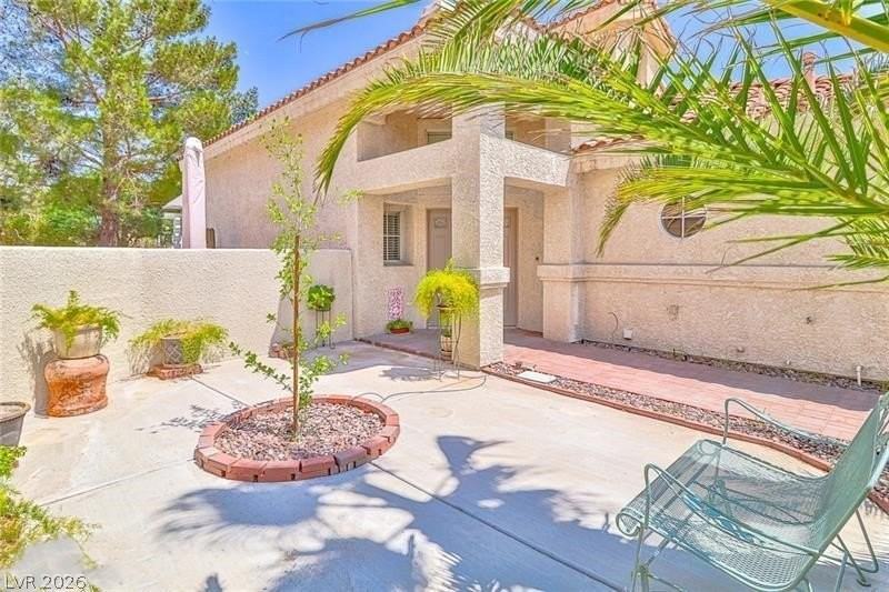 2528 Golden Sands Dr - Photo 3 of 33