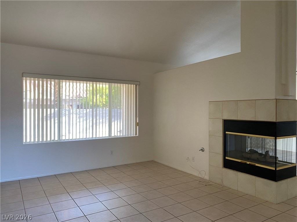 8524 Highland View Ave - Photo 3 of 26