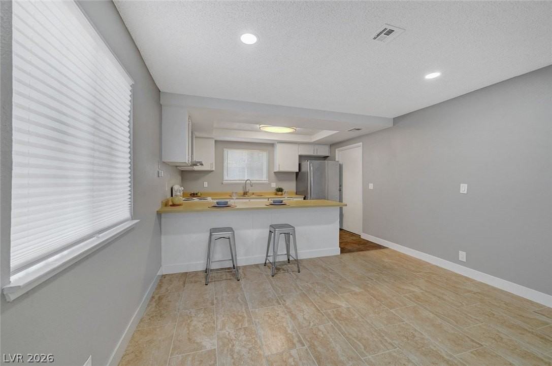 3240 Cameron St #A - Photo 5 of 15