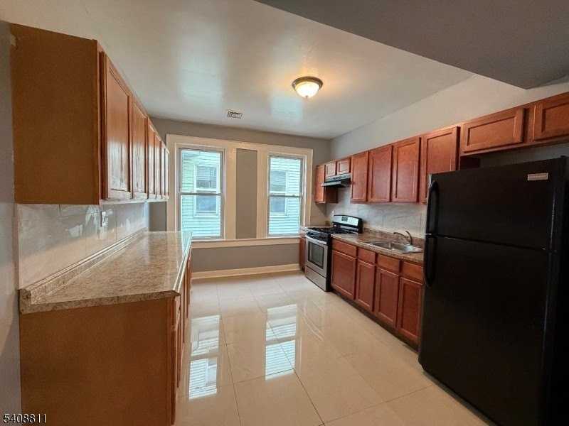 178 Osborne Ter - Photo 3 of 13