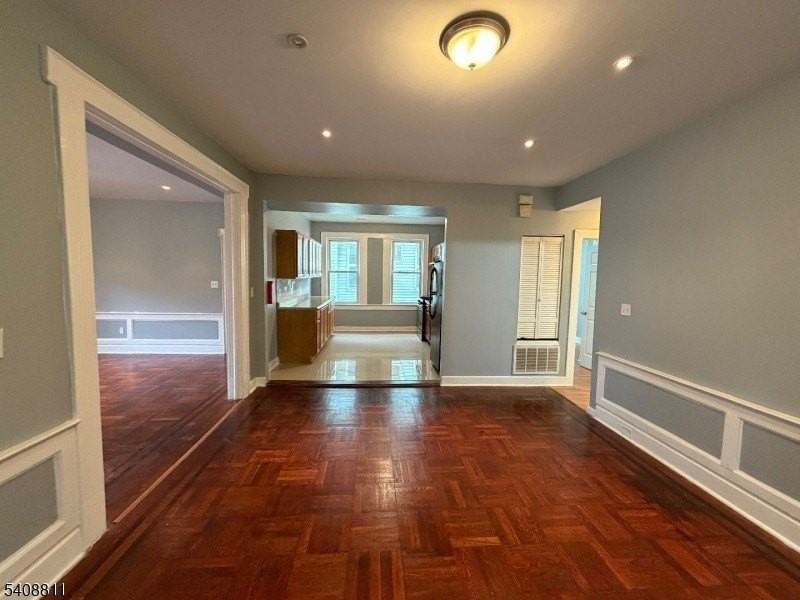 178 Osborne Ter - Photo 4 of 13