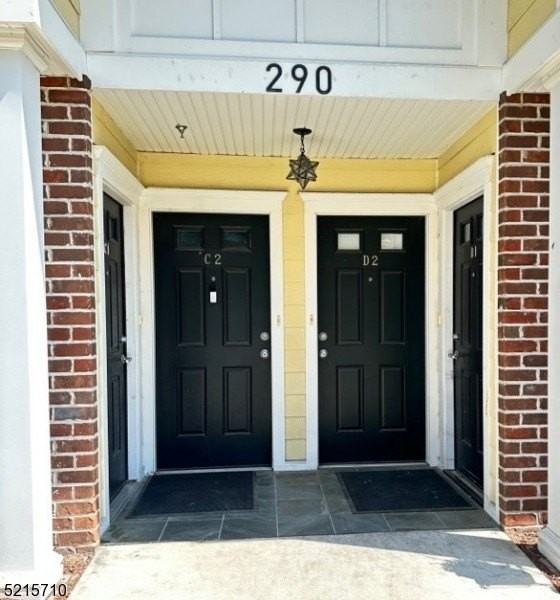 290 3rd St #D1 - Photo 4 of 21