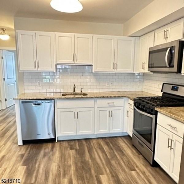 290 3rd St #D1 - Photo 5 of 21