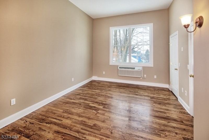 27 Central Ave #A - Photo 5 of 15