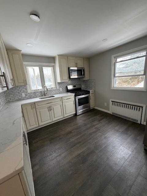 531 Walnut St #2 - Photo 3 of 8