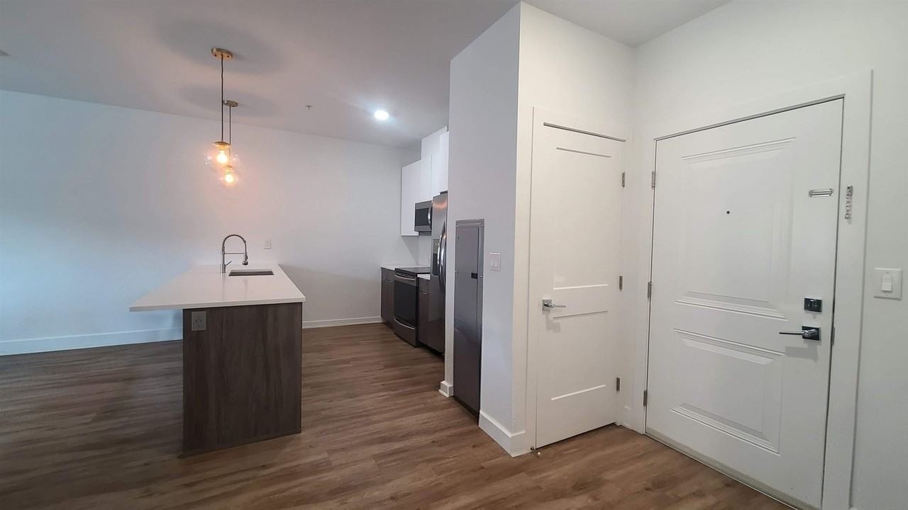 111 75th St #205 - Photo 2 of 19