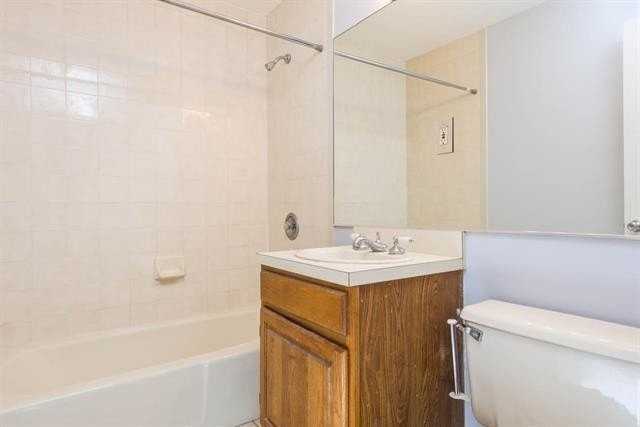 82 Jackson St #A5 - Photo 7 of 10