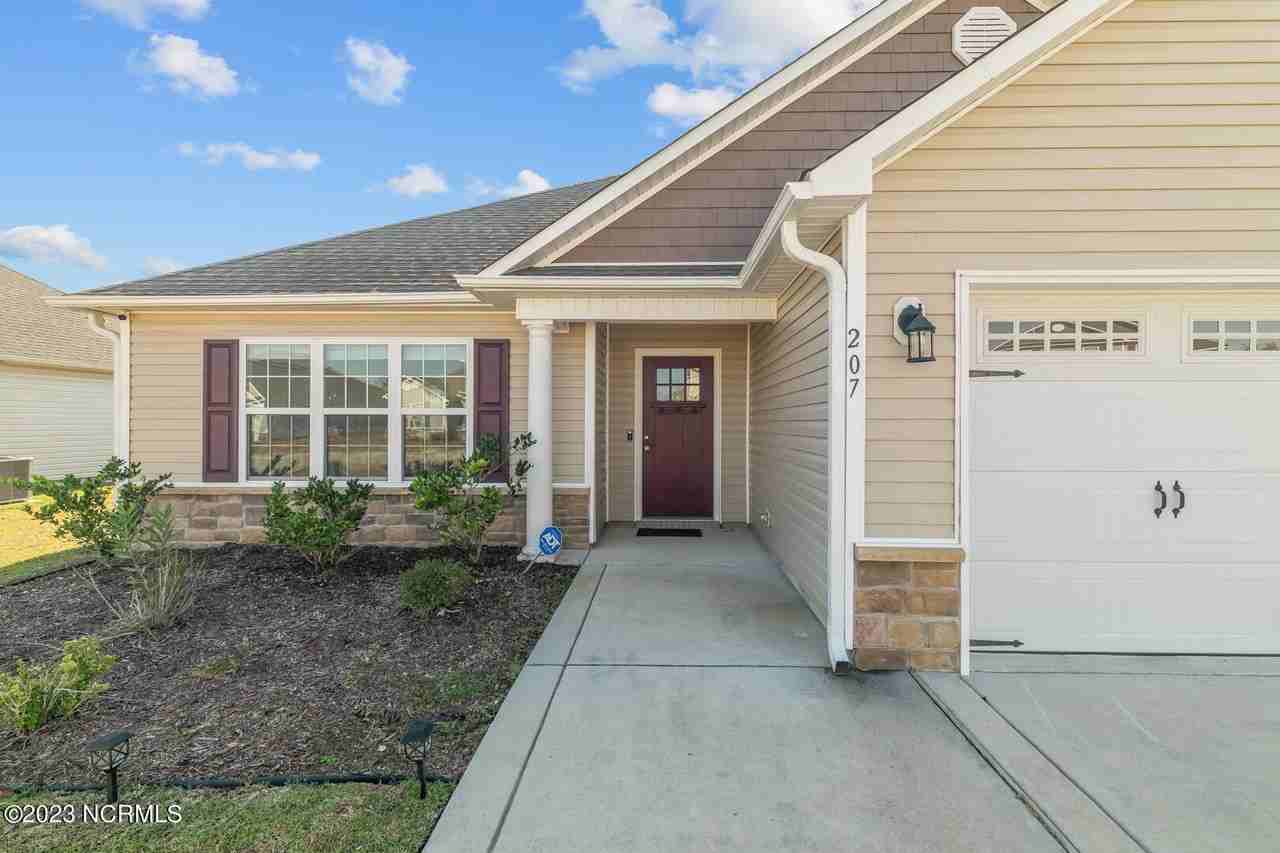 207 Messenger Ct - Photo 4 of 34