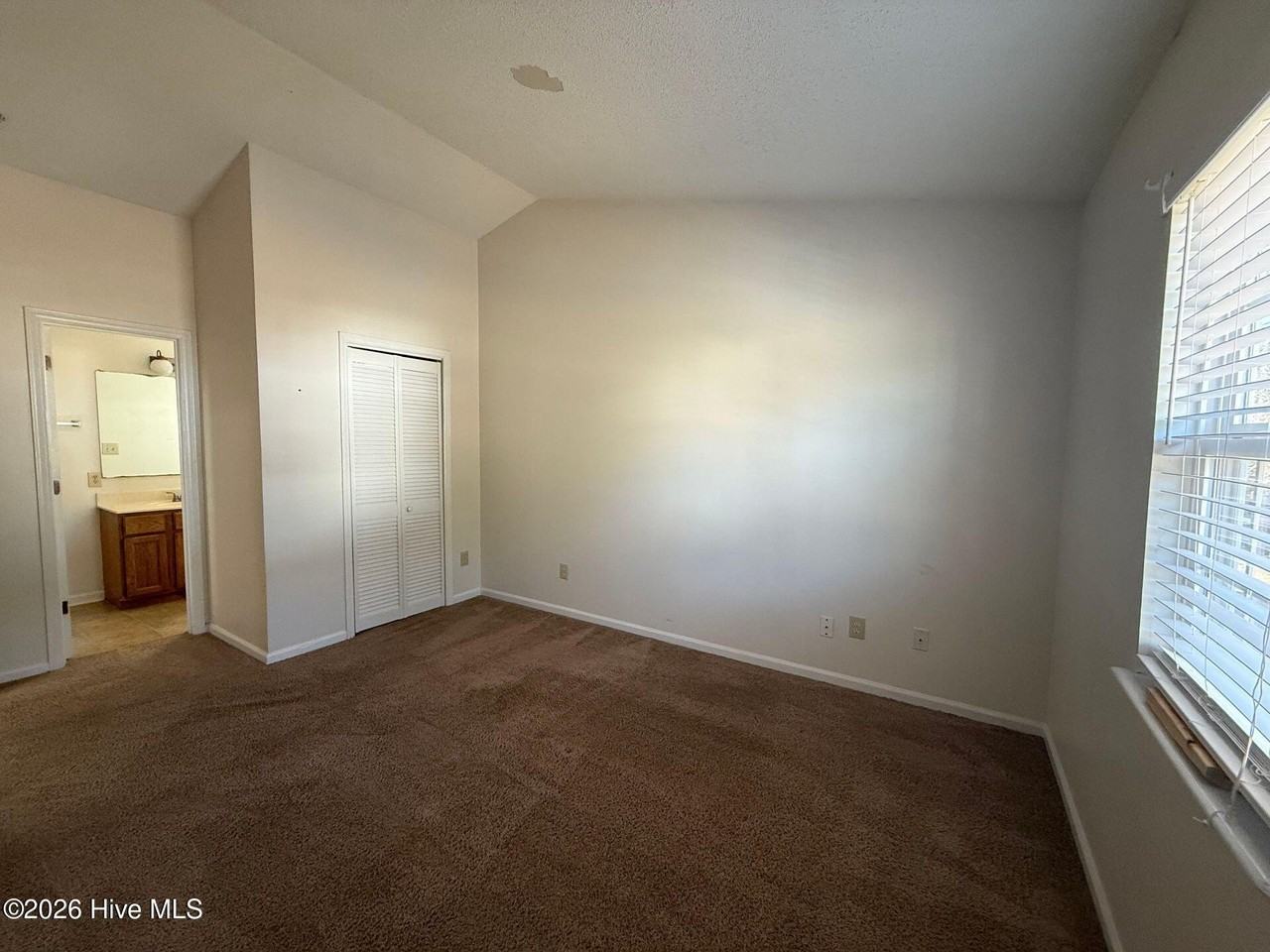 2636 Idlebrook Cir - Photo 7 of 11