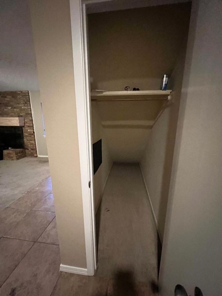 8639 Knoxville Dr Unit C #C - Photo 7 of 27