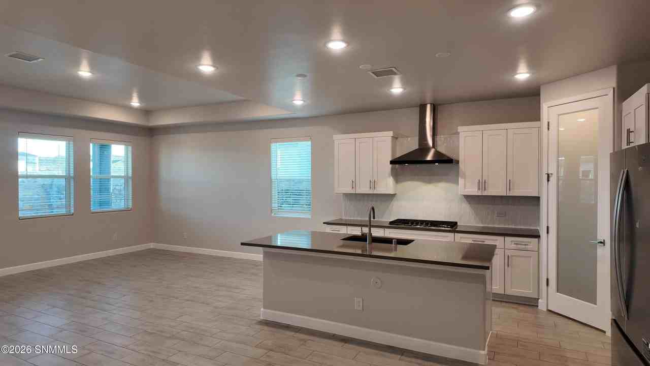 150 Pinos Altos Trl - Photo 4 of 24