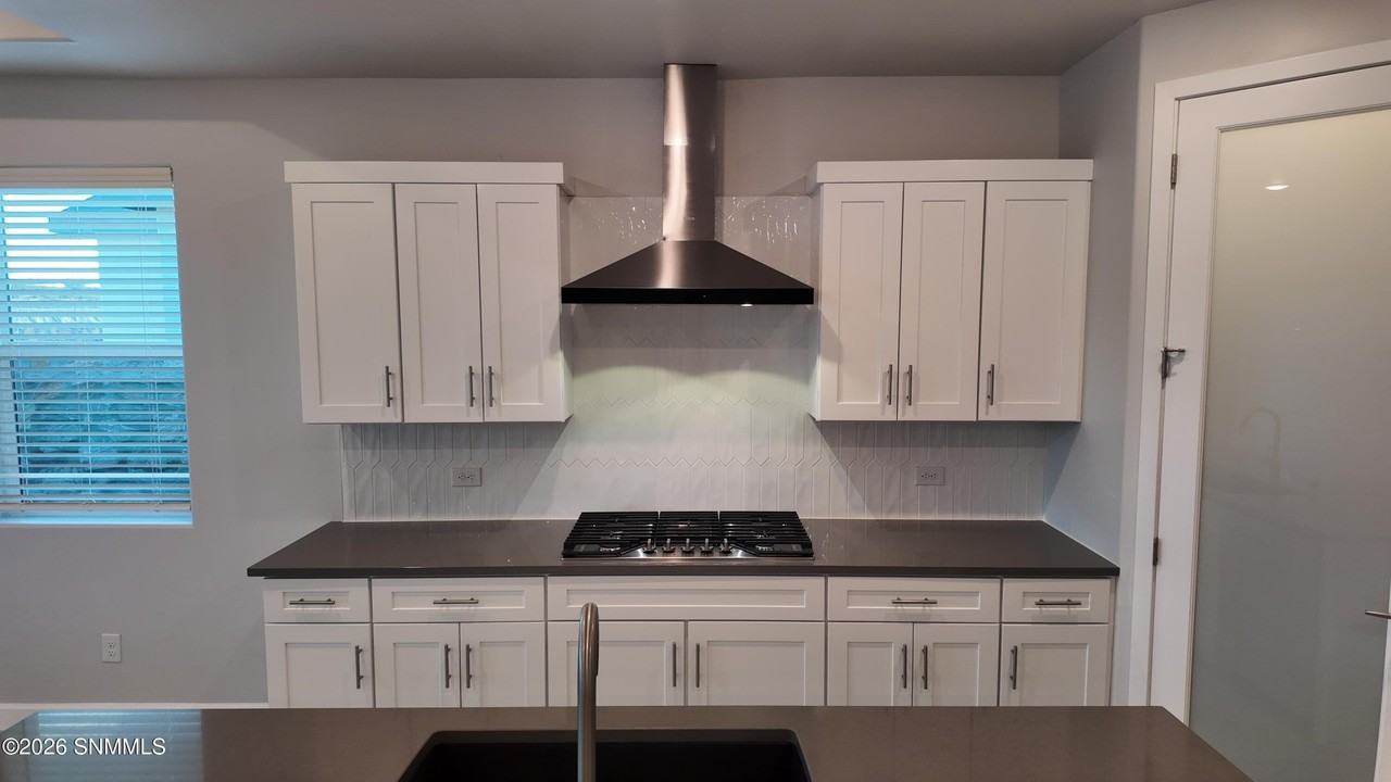 150 Pinos Altos Trl - Photo 6 of 24