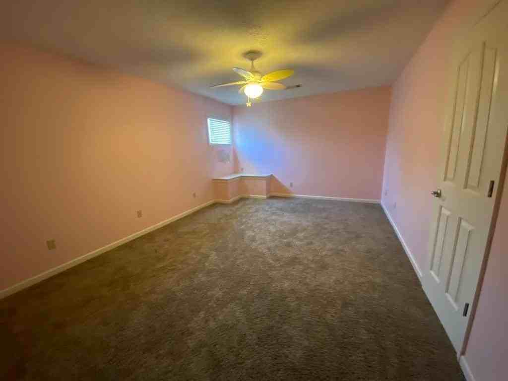 1440 Asbury Dr - Photo 5 of 14