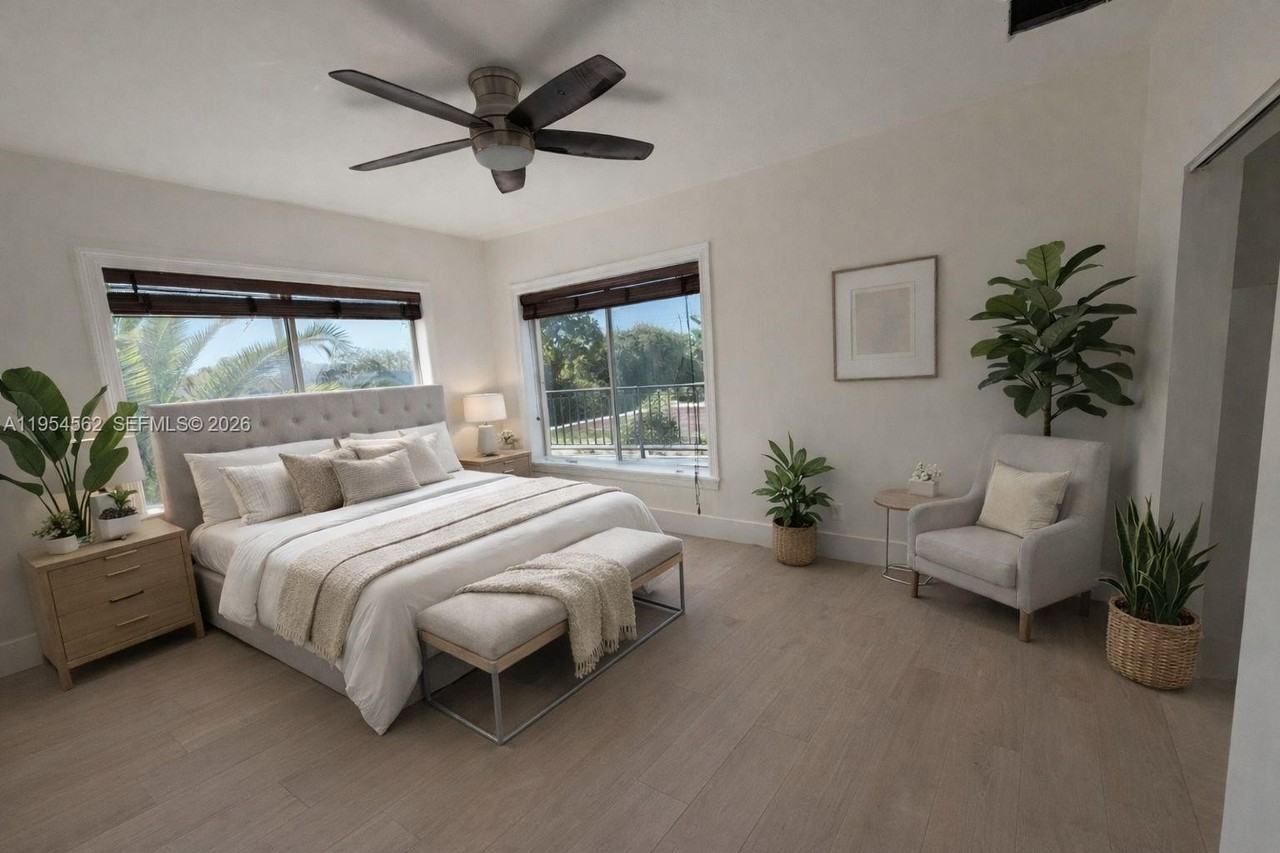 2264 Sw 16th Ter #A - Photo 5 of 20