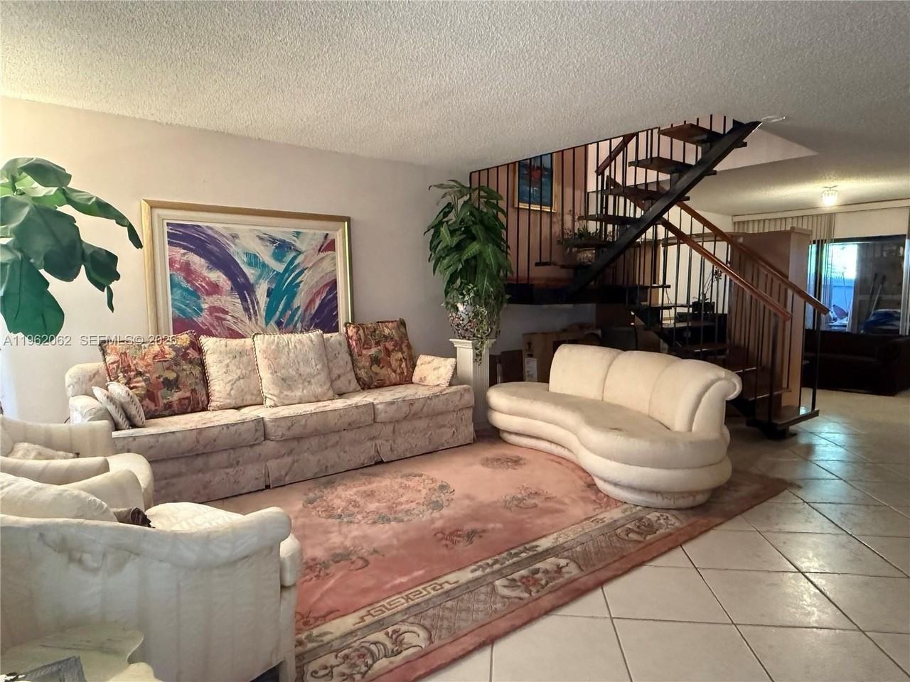 6500 Kendale Lakes Dr #114 - Photo 3 of 19