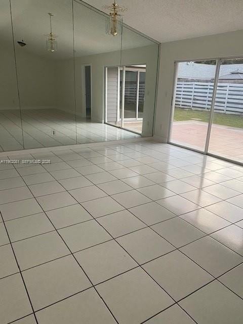 10304 Sw 139th Pl - Photo 6 of 28