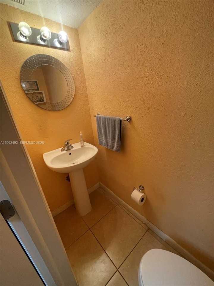 8950 Sw 69th Ct #215 - Photo 6 of 17