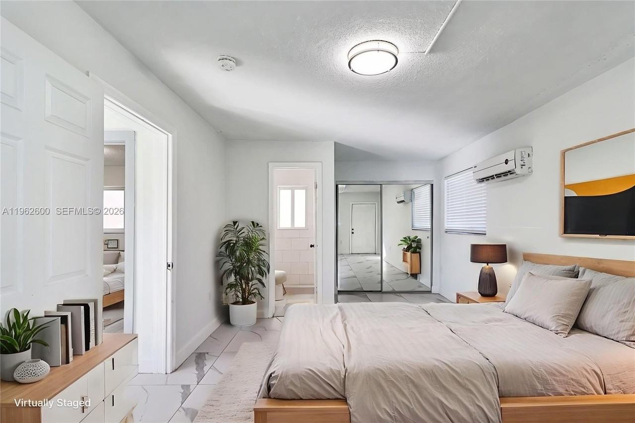 3601 Sw 2nd St #3601 - Photo 5 of 16