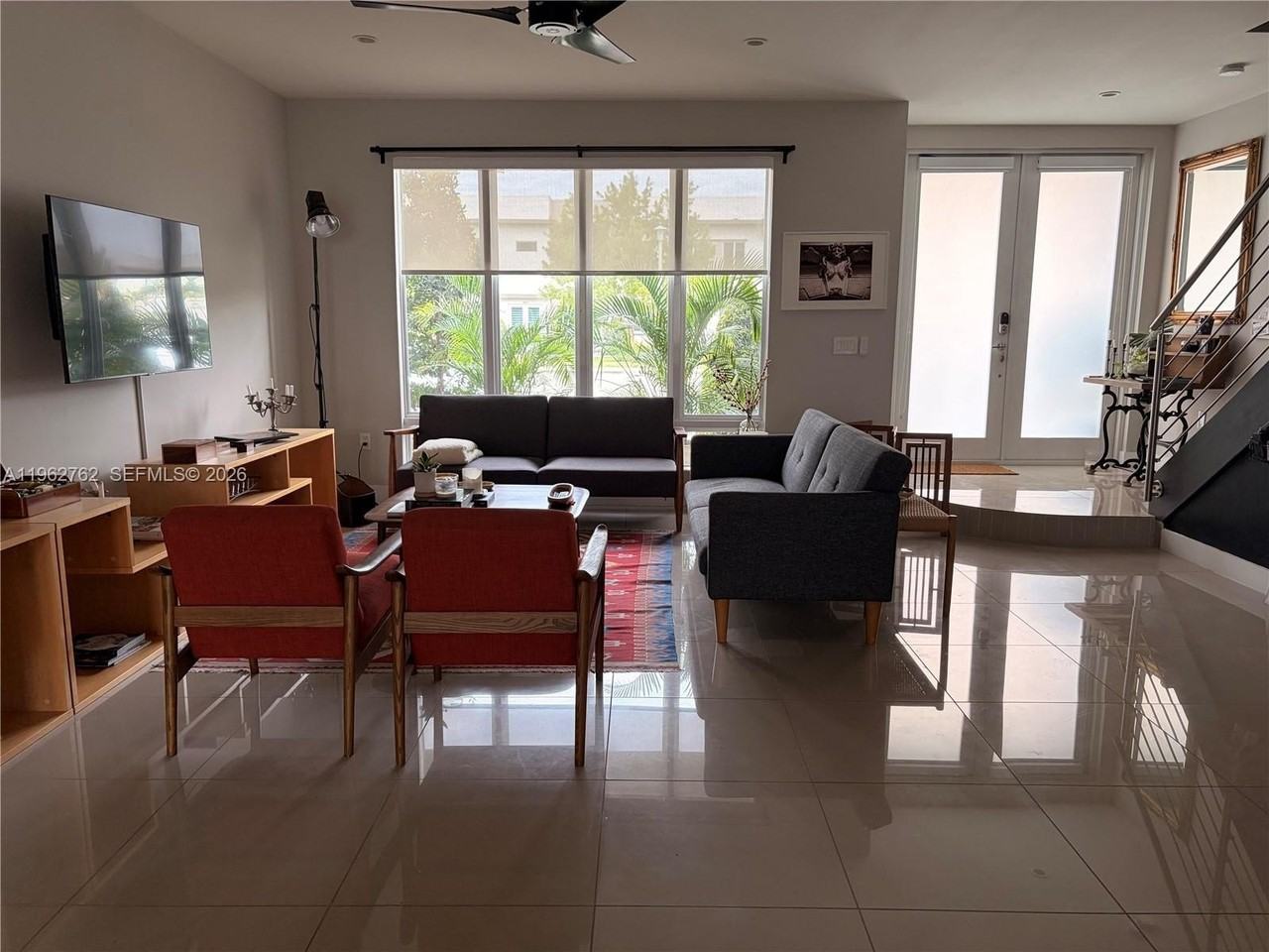 10416 Nw 66th St - Photo 4 of 50