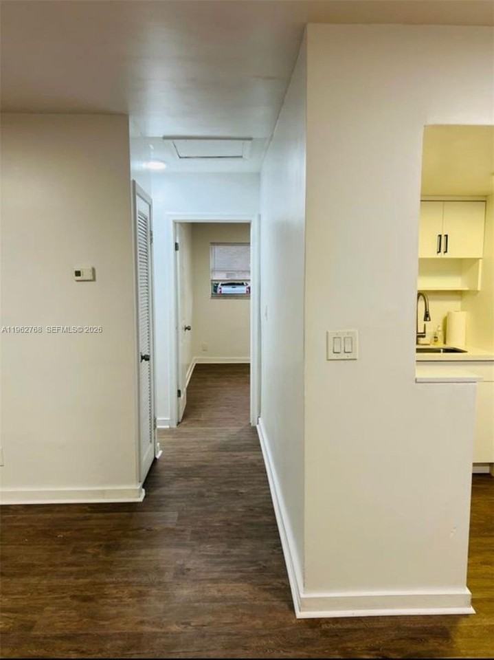 5820 Nw 23rd St #5820 - Photo 6 of 13