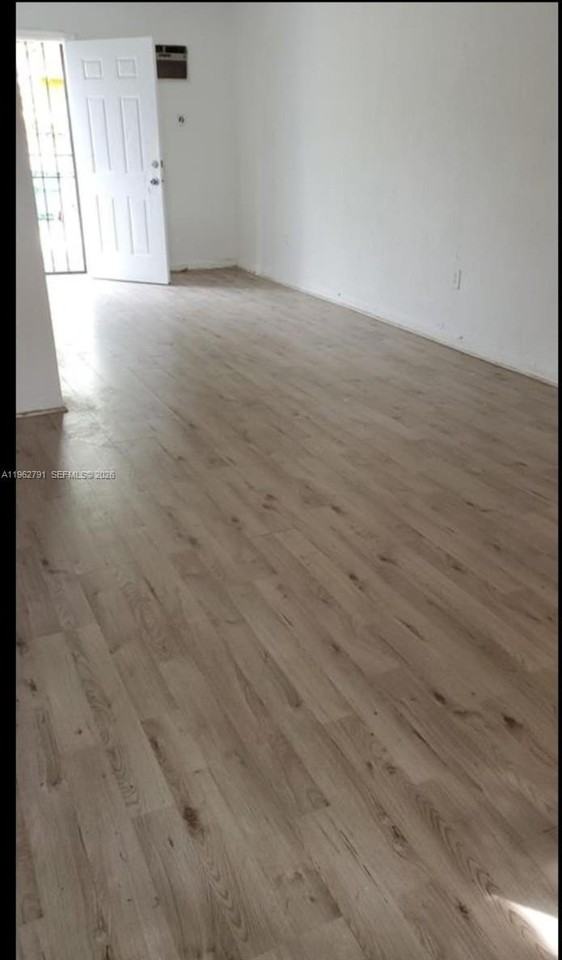 1545 Nw 81st St #1545 - Photo 2 of 9