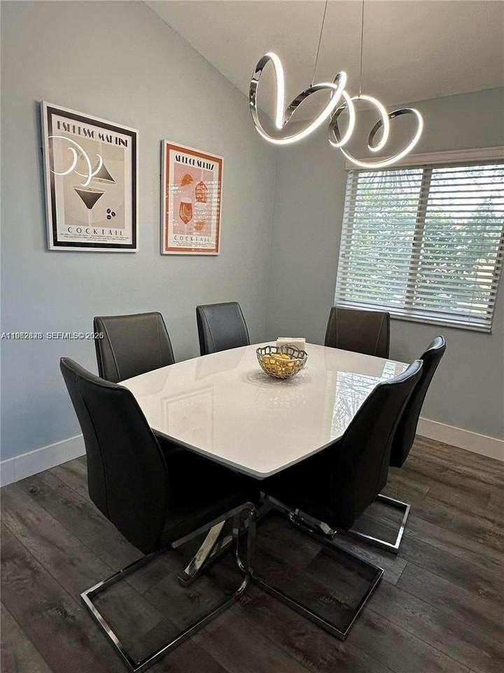 2298 Nw 78th Ave #201 - Photo 4 of 14