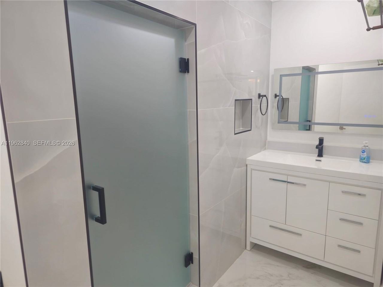 26720 Sw 203rd Ave - Photo 7 of 11