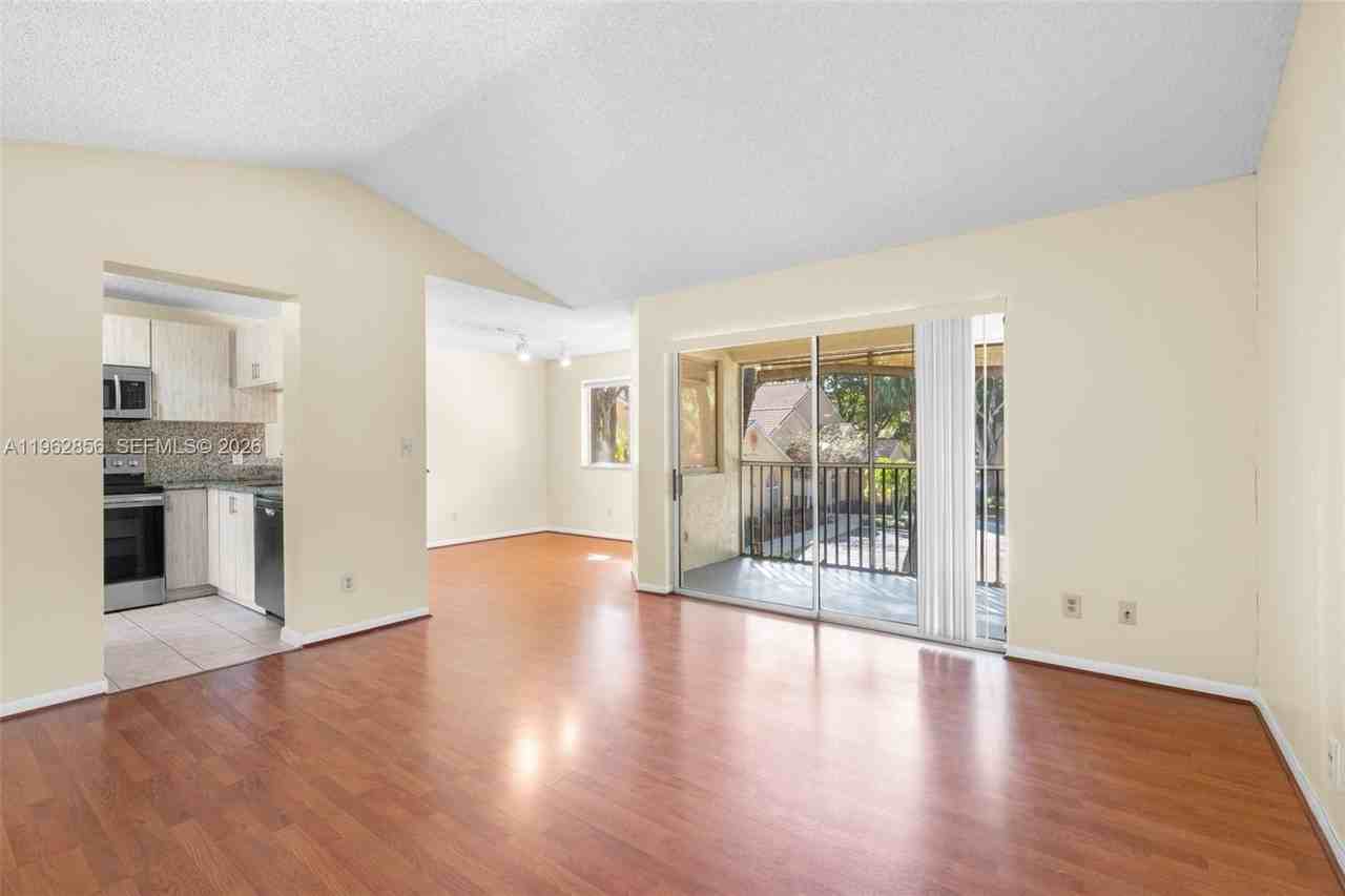 1208 Coral Club Dr #1208 - Photo 4 of 25