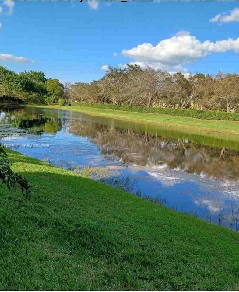 2476 Cordoba Bnd #2476 - Photo 4 of 12