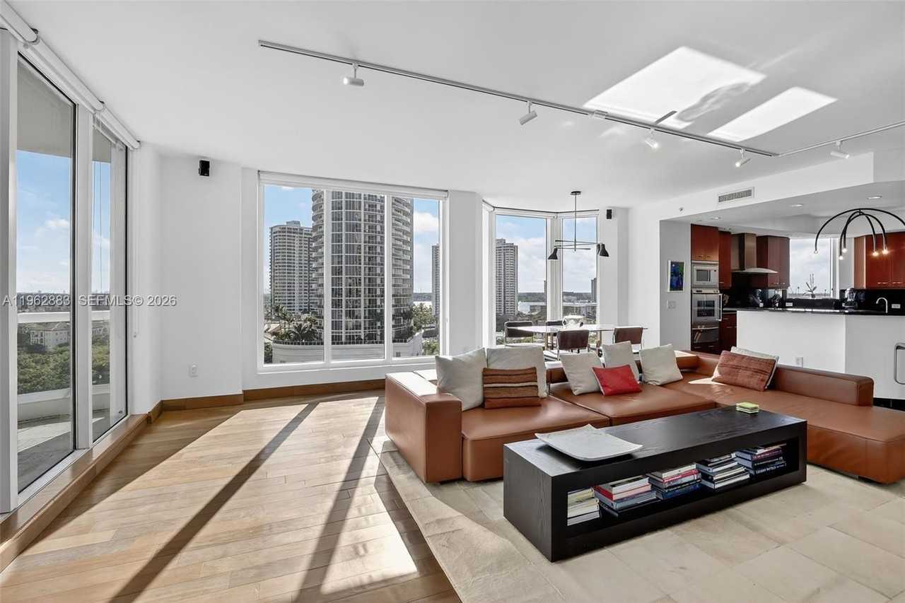 6000 Island Blvd #1208 - Photo 5 of 50