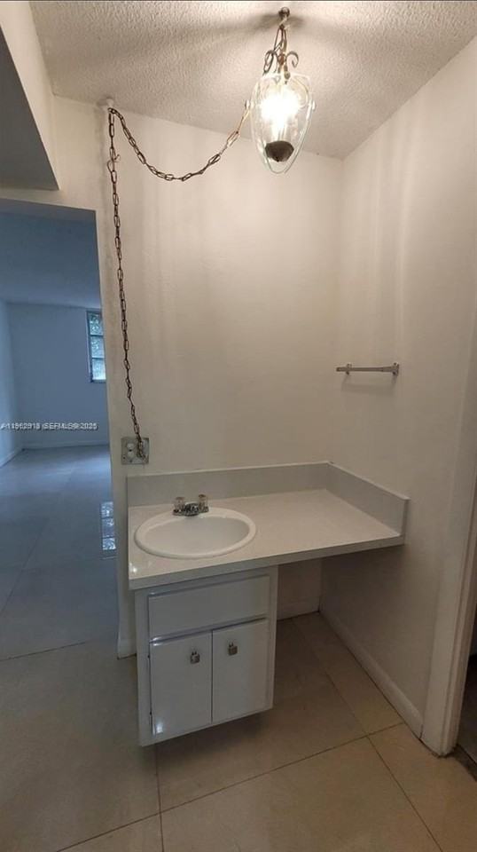 445 Ne 195th St #127 - Photo 6 of 21