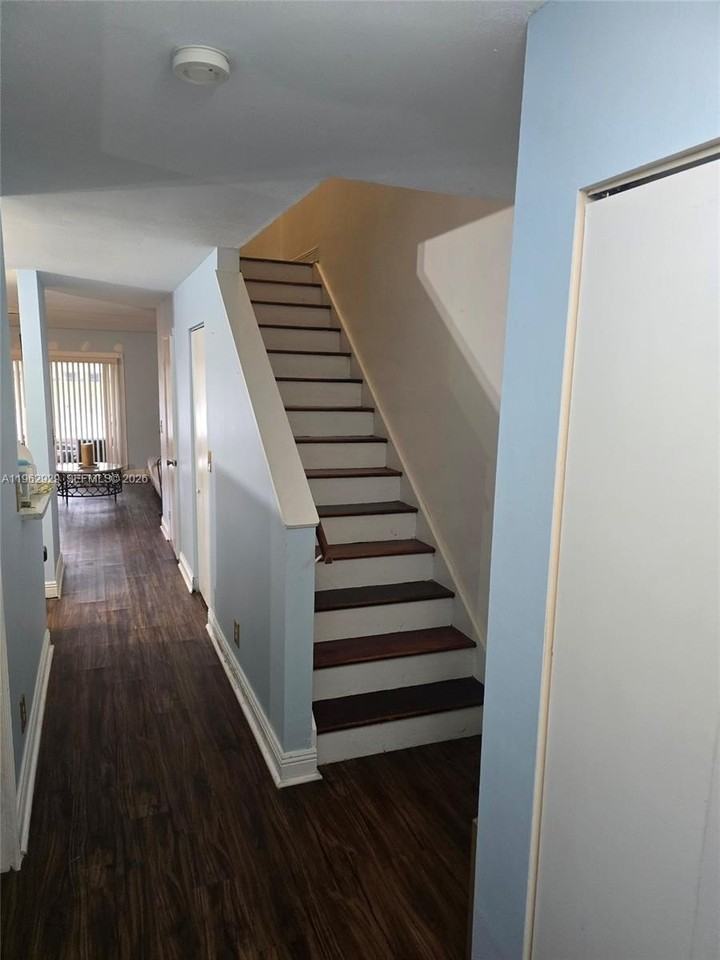 3945 Kamena Ct - Photo 2 of 14