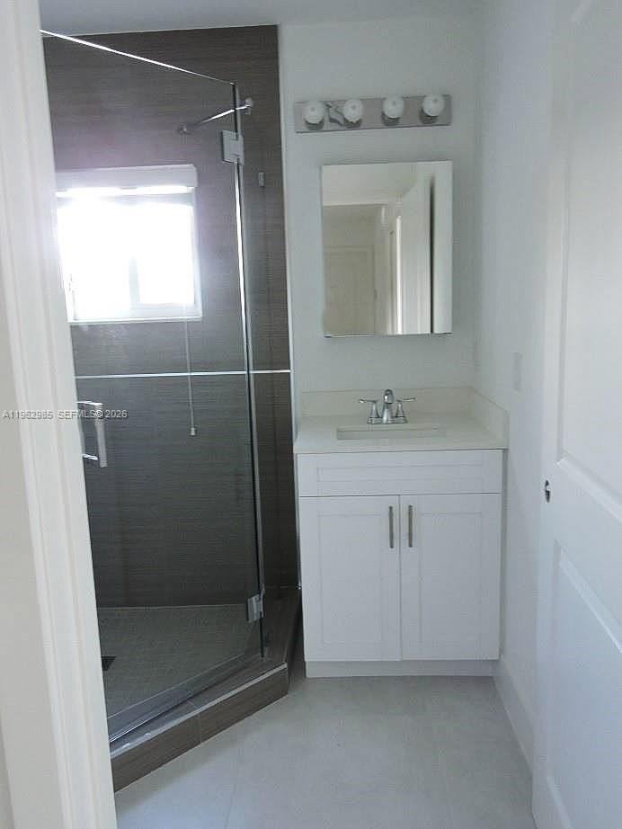 3323 Sw 87th Pl #3323 - Photo 2 of 10