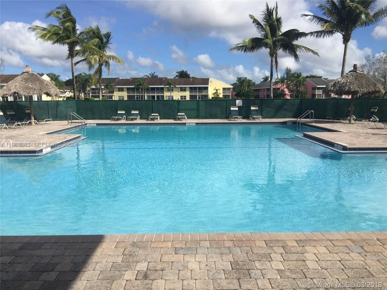 1904 Se 23rd Ave #1904 - Photo 3 of 4