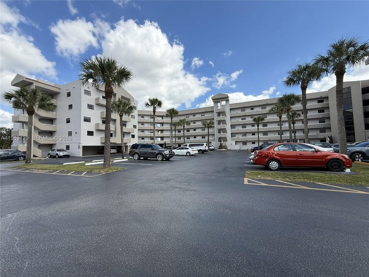 15969 Nw 64th Ave #313 - Photo 5 of 18