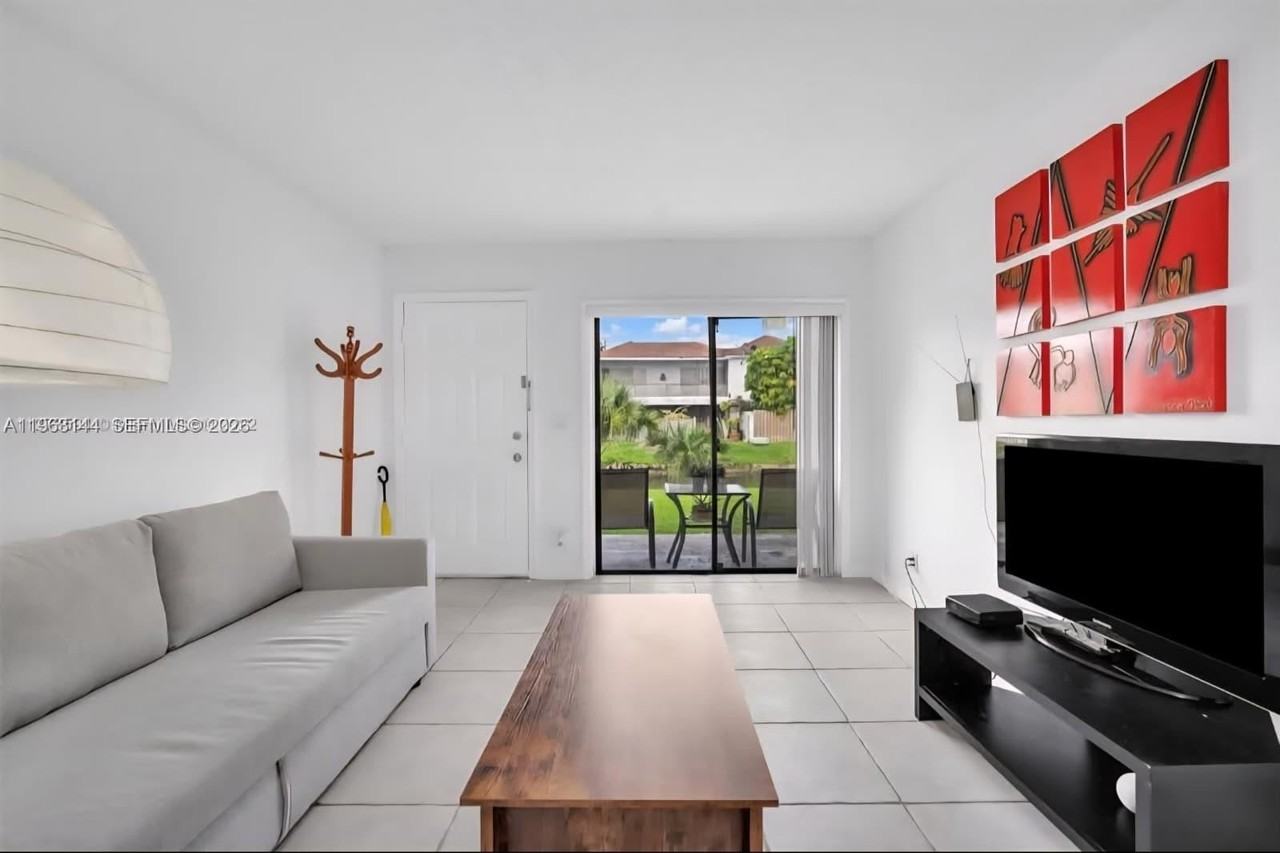 3258 Nw 104th Ave #3258 - Photo 5 of 11